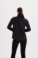 Asimetrik Dik Yaka Siyah Gömlek