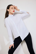 Asimetrik Dik Yaka Beyaz Gömlek